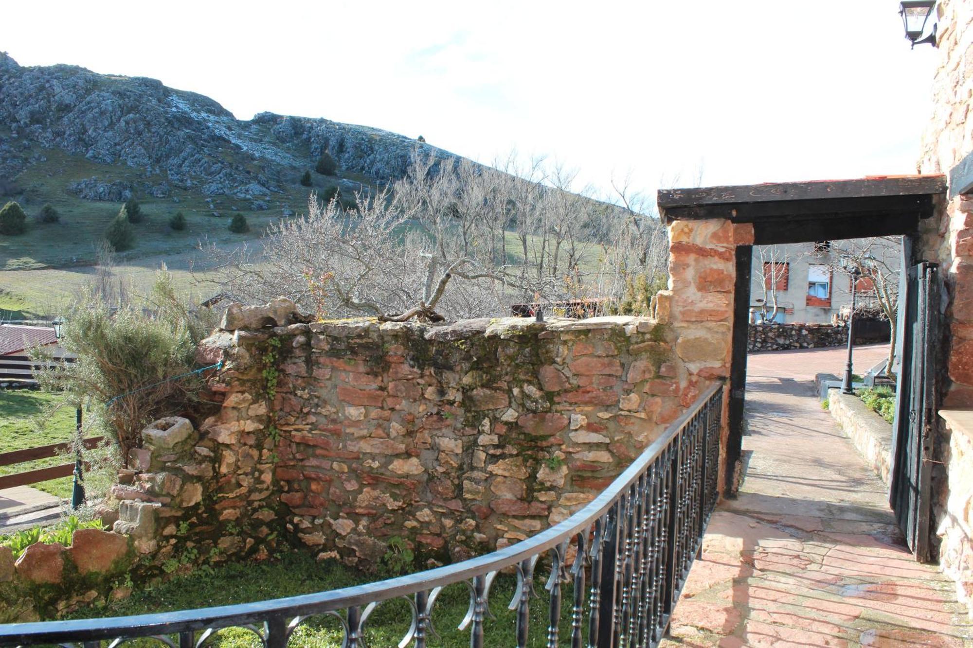 La Chimenea De Soria I Y I I Espeja de San Marcelino Exterior foto